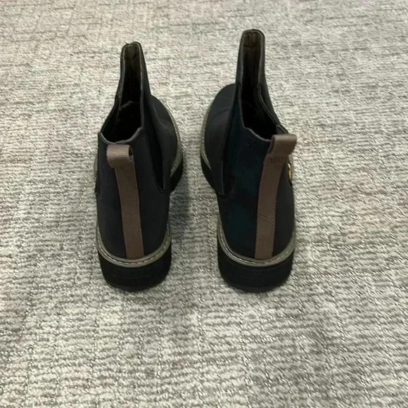 Teva Midform Water Repellent Chelsea Boot - Picture 3 of 6